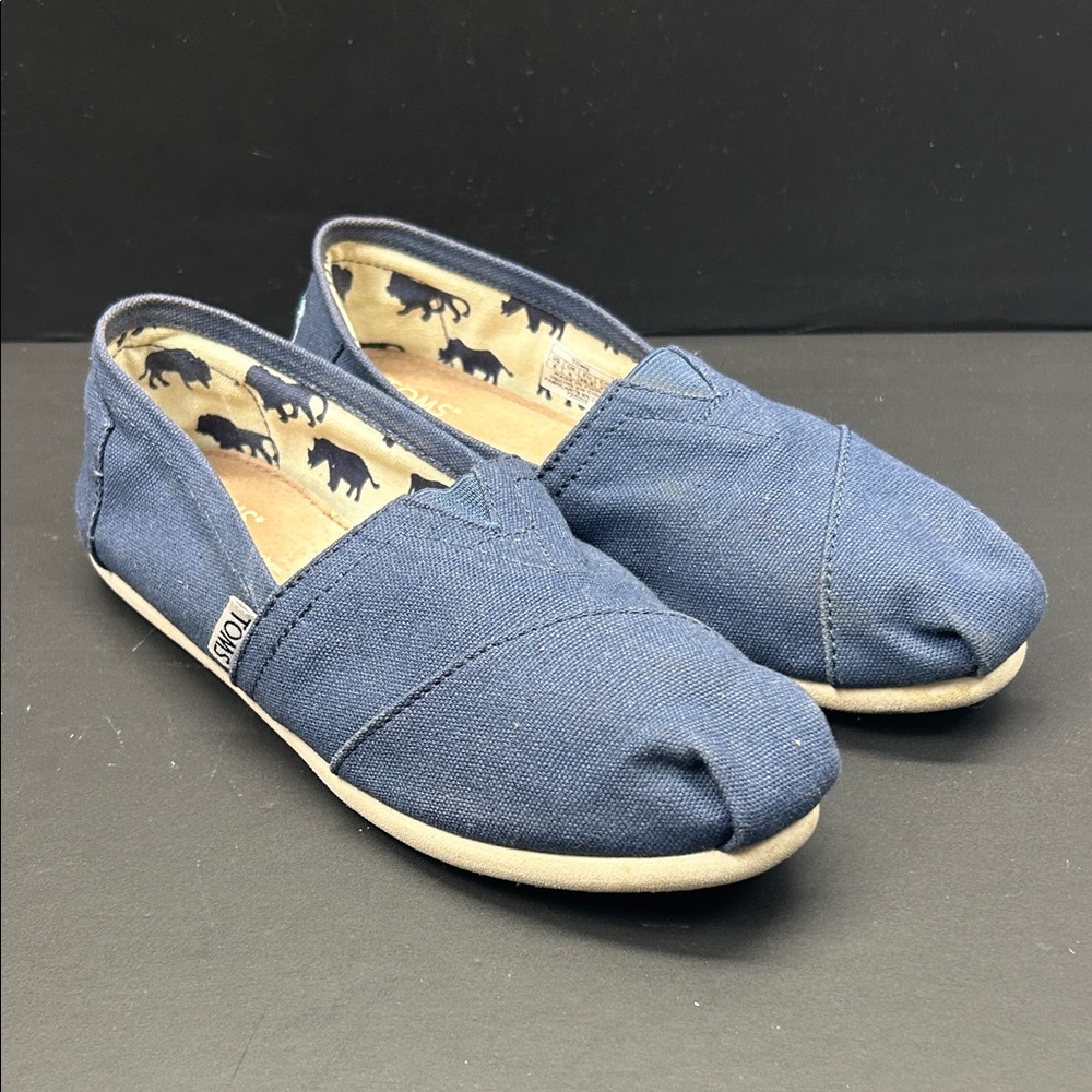 TOMS Navy Canvas Casual Slip-On Shoes Womens Size 6